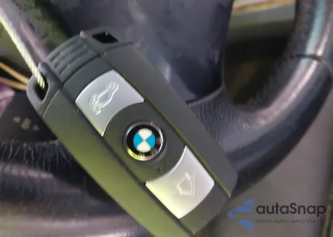 2006 BMW 330I from USA, damaged, VIN WBAVB33516PS17448